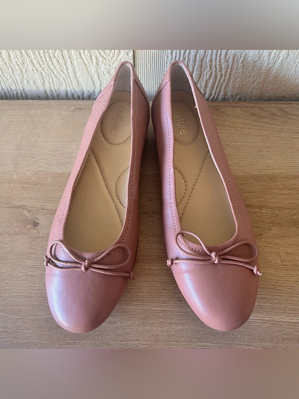 Nurture Women's Mauve Flats Size 7